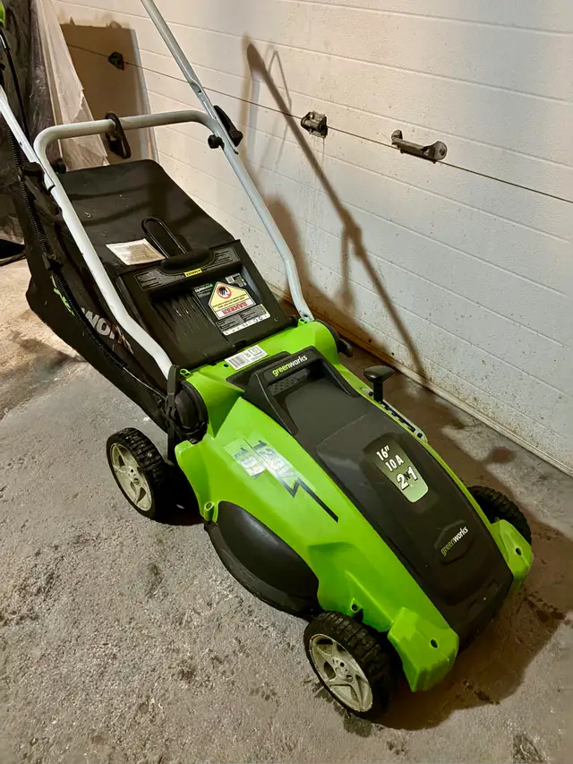 Electric Lawnmower - Perfect Condition