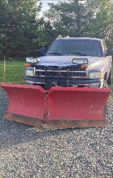 2001 Dodge Ram 2500, 5.9 Diesel Cummings with Plow