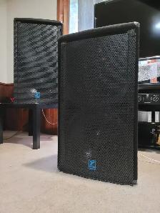 Yorkville U15 Passive Speakers