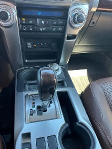2016 Toyota 4Runner Limited - Photo 7