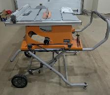 Table Saw - Photo 3