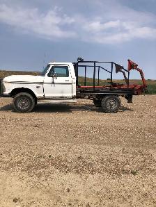 1975 Ford Bale Truck
