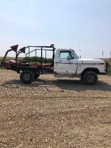 1975 Ford Bale Truck - Photo 2