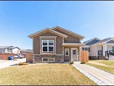 2 Bed Duplex with large yard