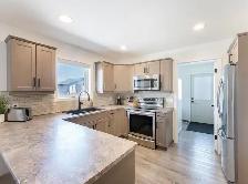 2 Bed Duplex with large yard - Photo 4