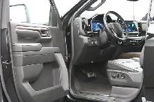 2024 Chevrolet Silverado 2500HD HIGH COUNTRY Touchscreen Display - Photo 19