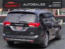 2017 Chrysler Pacifica 4dr Wgn Platinum, New All-Weather Tires, - Photo 4