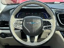 2017 Chrysler Pacifica 4dr Wgn Platinum, New All-Weather Tires, - Photo 16