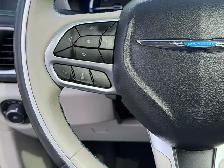 2017 Chrysler Pacifica 4dr Wgn Platinum, New All-Weather Tires, - Photo 21
