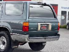 1993 Toyota 4Runner SR5 Utility 5R5 4WD, 5-Speed Manual, Origina - Photo 10