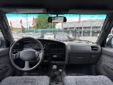 1993 Toyota 4Runner SR5 Utility 5R5 4WD, 5-Speed Manual, Origina - Photo 13