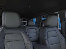 2027 Chevrolet Equinox - Photo 24