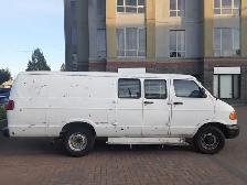 Dodge Ram Cargo Moving Van Extended $5,500 206,000 Kilometers