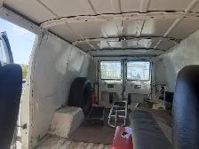 Dodge Ram Cargo Moving Van Extended $5,500 206,000 Kilometers - Photo 4