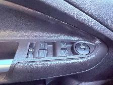2013 Ford Escape SEL 4dr 4x4 Automatic - Photo 9