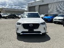 2025 Mazda CX-90 PHEV GT HYBRID AWD/NAVI/HUD/360 CAM/PANO ROOF/7 - Photo 2
