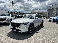 2025 Mazda CX-90 PHEV GT HYBRID AWD/NAVI/HUD/360 CAM/PANO ROOF/7 - Photo 3