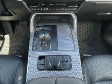 2025 Mazda CX-90 PHEV GT HYBRID AWD/NAVI/HUD/360 CAM/PANO ROOF/7 - Photo 32
