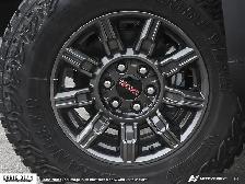 2026 GMC Sierra 1500 AT4X - Photo 8