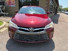 2017 Toyota Camry - Photo 2