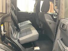 2026 FORD Bronco Base - Photo 13