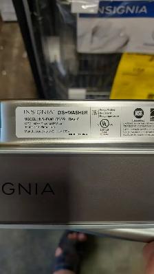 Dishwasher - 24' Insignia NS - DWH1SS9 Built-In -Stainless Steel - Photo 4