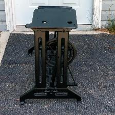 Cast Iron Original Singer 29K Sewing Table - Photo 3