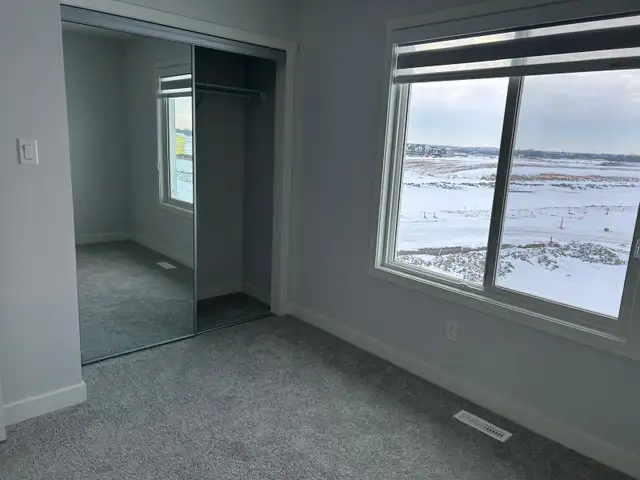 One room for rent