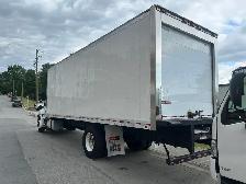 2019 Hino 338 26Ft Reefer - Photo 4