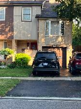 Markham 4 bedroom with separate entrance to basement apartment.