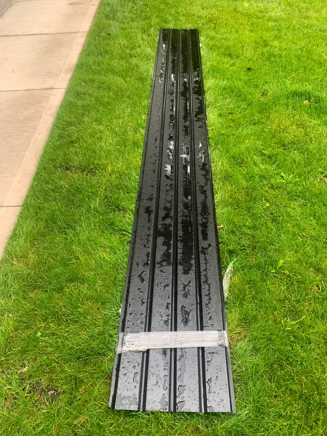 Aluminum soffits