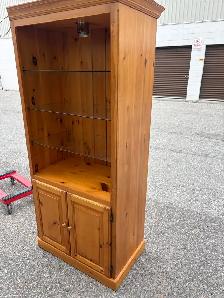 Free delivery used  Display Cabinet with Glass Shelves and Light - Photo 6