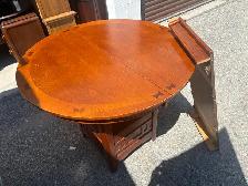 Free delivery used Round Drop Leaf Oak Dining Table - Photo 3