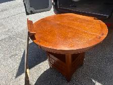 Free delivery used Round Drop Leaf Oak Dining Table - Photo 4