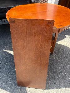 Free delivery used Round Drop Leaf Oak Dining Table - Photo 5