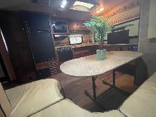 2014 Kodiak Travel Trailer 242RESL - Photo 3