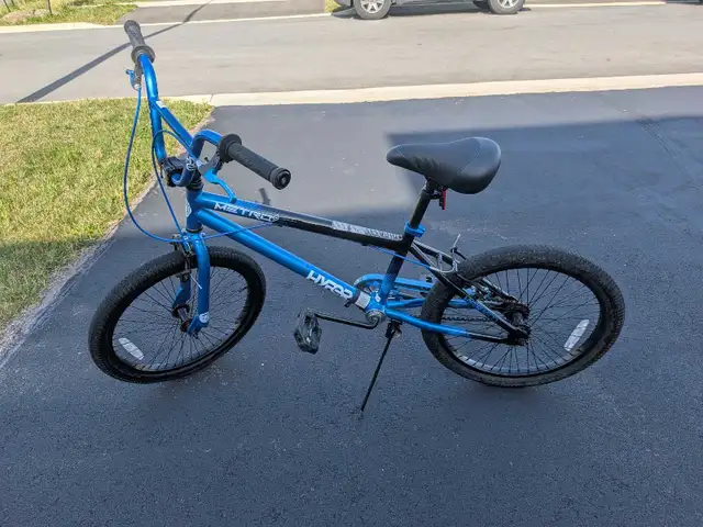 Blue Hyper Metro 2.0 BMX