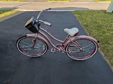 Huffy Women's Capitol Beach Cruiser
