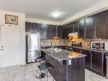 House for rent at Brampton 3BR & 3.5 WR - Photo 5