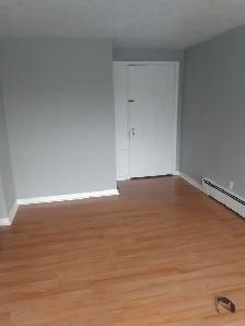 ONE BEDROOM IN WHITBY WITH BALCONY $1600 - Photo 4