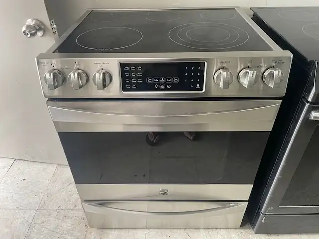 Cuisinière stainless vitrocéramique double convection Kenmore