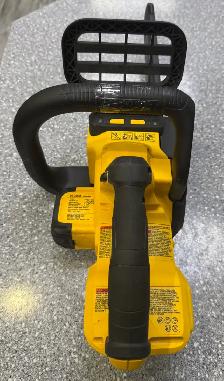 Dewalt DCCS620 20V XR 12" Chainsaw Tool Only - Photo 5