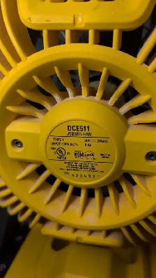 DeWalt Fan 20volt - Photo 2