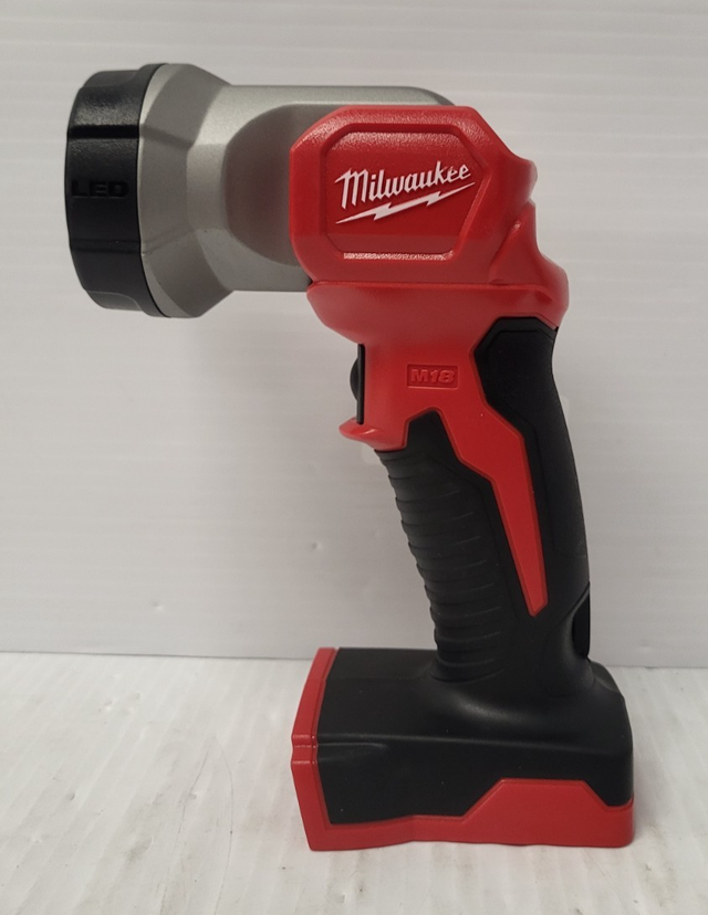 (N94637-1) Milwaukee 2735-20 Cordless M18 Flashlight