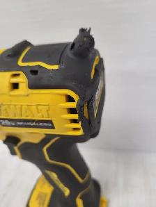 (N94584-5) DeWalt DCF809 Impact Drill - Photo 3