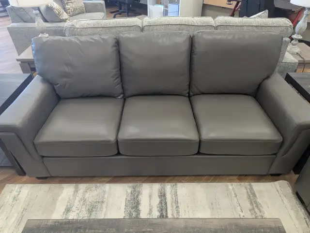 SOFA/LOVESEAT
