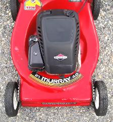 MURRAY REAR BAG GAS LAWN MOWER - Photo 4