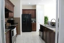 Brampton furnished Private Room,Near to Bus stop - Photo 8