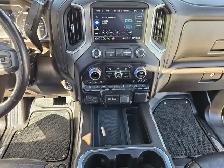 2022 GMC Sierra 3500HD 4WD Crew Cab 159' Denali - Photo 16