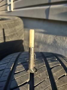 4 pneus été Bridgestone Dueler Sport 245-50R20 excellent état - Photo 7